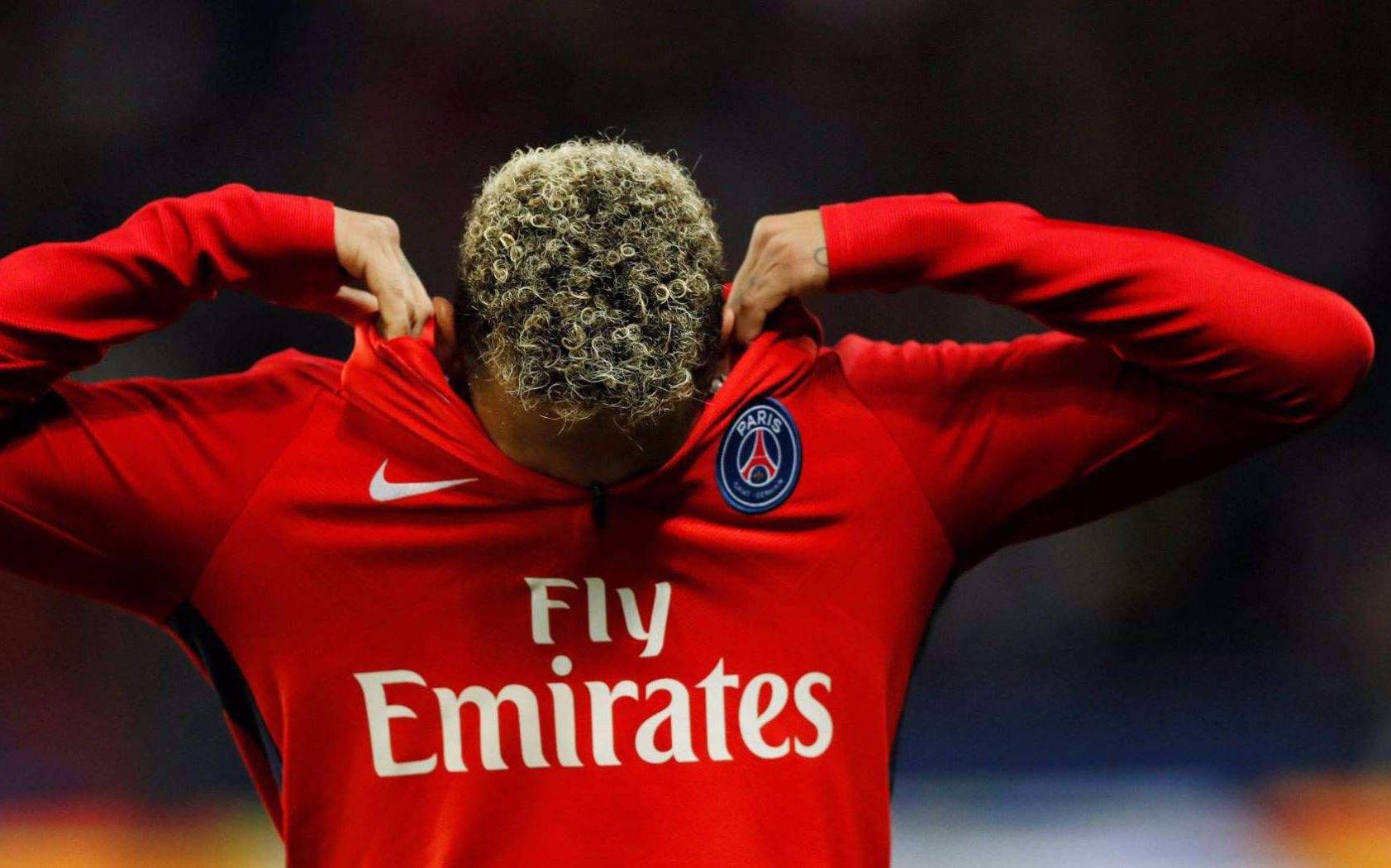 故意冲撞 故意冲撞